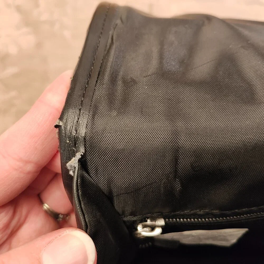 Kenneth Cole Reaction Briefcase 521885, Excellent Used Condition! (EUC) - Picture 12 of 14